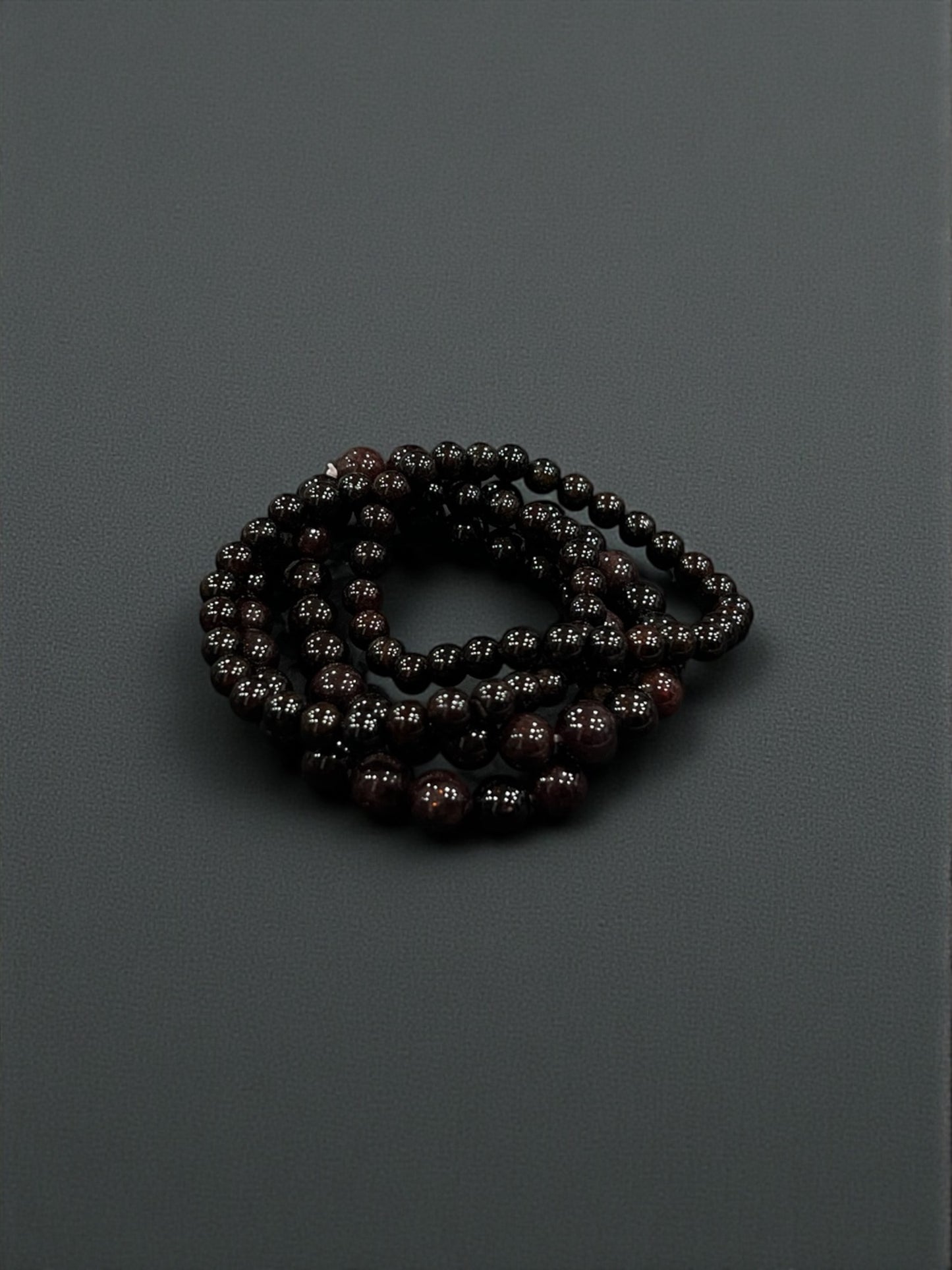 Star Garnet Bead Bracelets